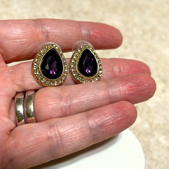 Jewelry - BNWOT AMETHYST TEARDROP SHAPE WITH CRYSTALS POST BACK EARRINGS